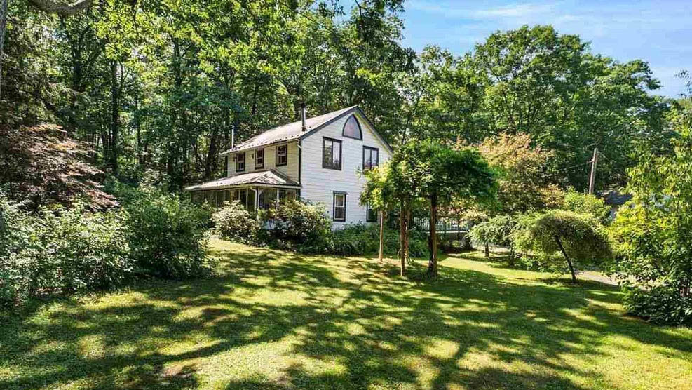 Beekeeping In The Hudson Valley and Catskills